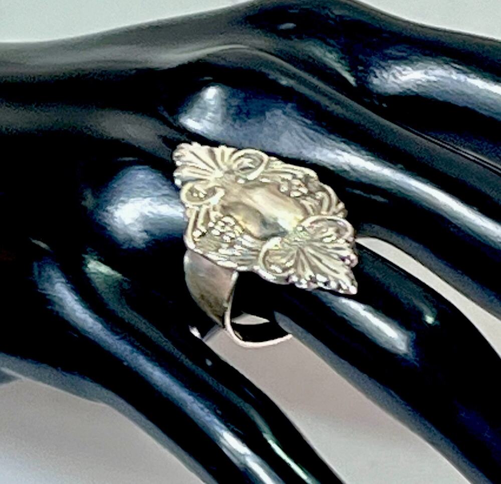 VTG 925 Sterling Silver Ornate Floral Scroll Statement Ring Adj Size 5.9g